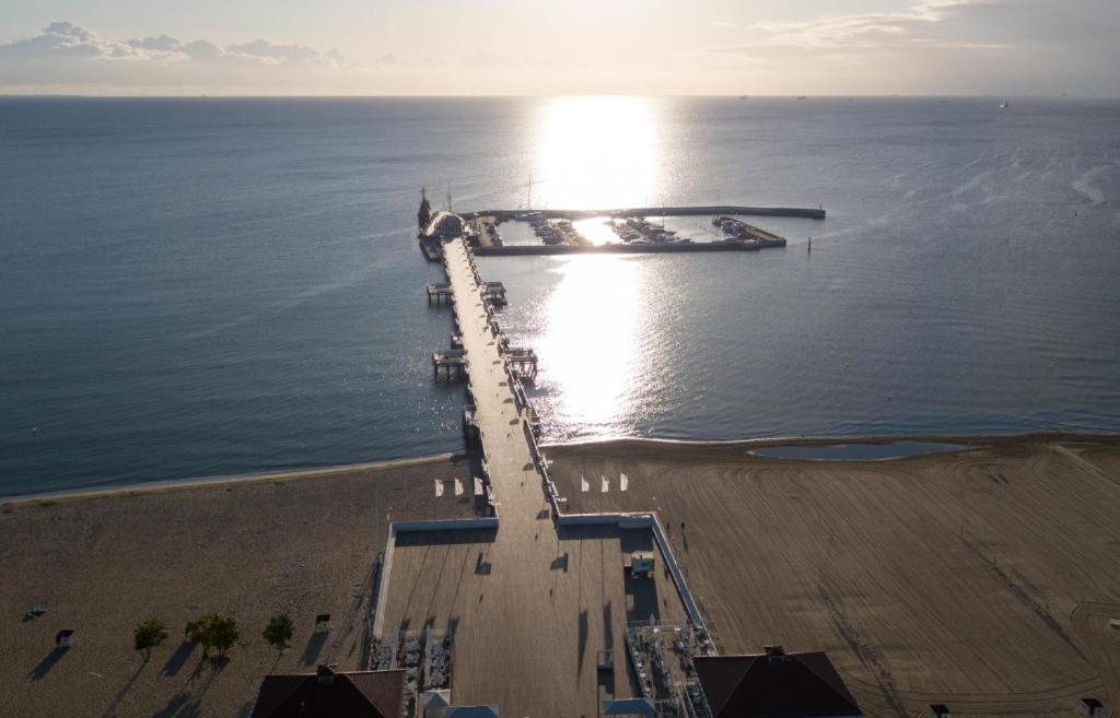 "Nowy Apartament" Sypialnia , Garaz, 1500 M Od Morza, Netflix Gdansk Bagian luar foto